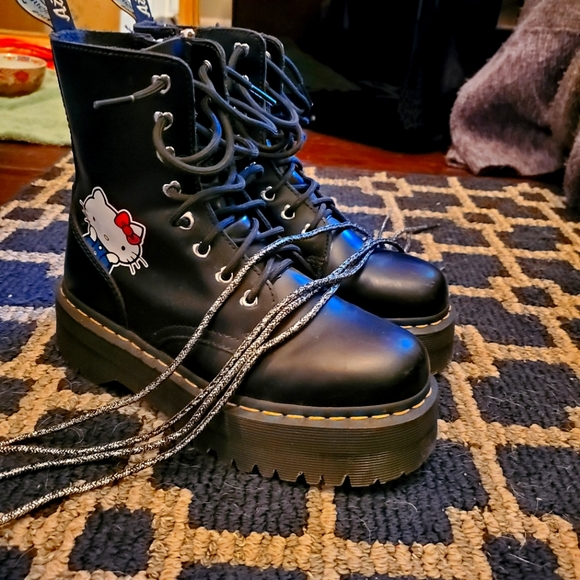 ALREADY SOLD Martens Hello Kitty - Picture 1 of 1